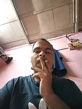 Snapshot of Vickyrajput009 chatting on 03-22-26, 12:30 Vickyrajput009 online show from 03-22-26, 12:30