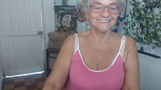 FunnyGrandma online show from 12-13-25, 07:53