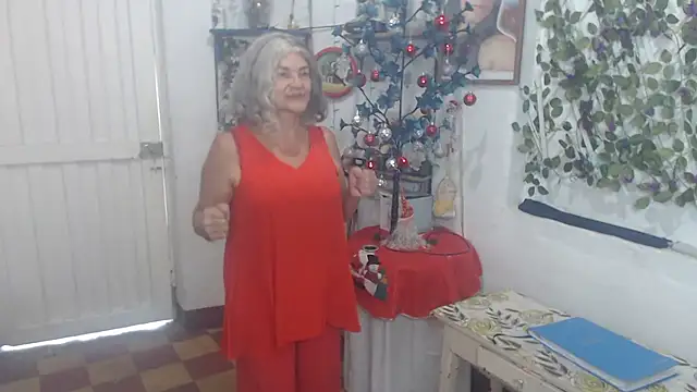 FunnyGrandma online show from 12-15-25, 09:19