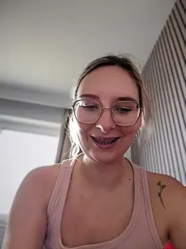 The Snowwhitee online show from 02-15-25, 12:54