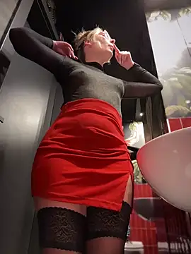 The Snowwhitee online show from 02-19-25, 07:16