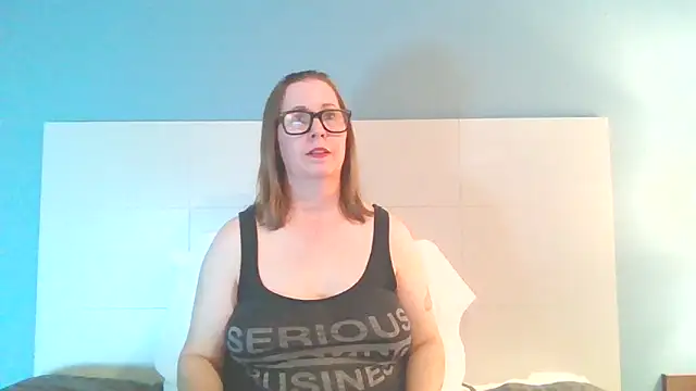 Snapshot of SweetandNaughty1 chatting on 03-12-25, 04:19 SweetandNaughty1 online show from 03-12-25, 04:19