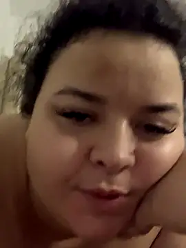 Snapshot of valentinny chatting on 09-20-25, 03:18 valentinny online show from 09-20-25, 03:18