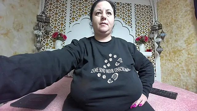 AleshaArabian online show from 02-24-26, 05:05