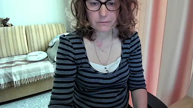 lauraoven online show from 05-27-26, 06:21