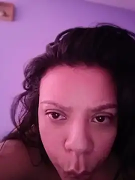 Sofiia W26 online show from 04-18-26, 04:55