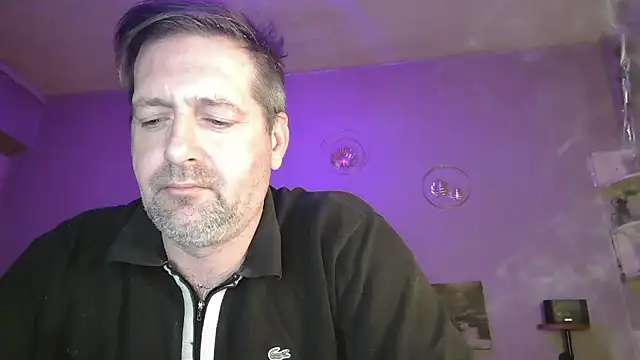 Snapshot of matrikes1 chatting on 03-03-26, 06:58 matrikes1 online show from 03-03-26, 06:58