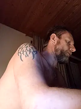 Kw8585kw online show from 03-28-26, 01:27