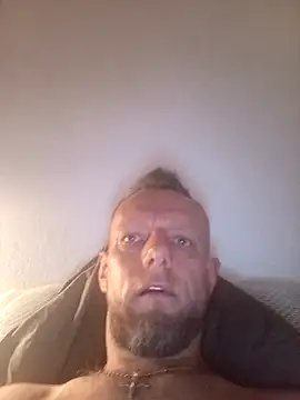 Kw8585kw online show from 04-10-26, 01:55