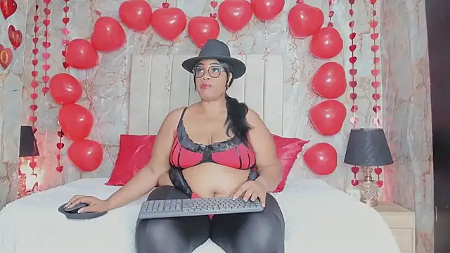 AranzaLatinBlacks online show from 02-14-25, 07:02