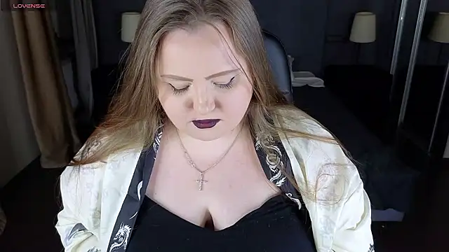 Snapshot of EMMA__CONNOR chatting on 12-03-24, 01:41 EMMA CONNOR online show from 12-03-24, 01:41