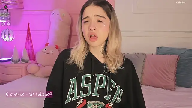  Tammara  online show from 01-10-26, 12:40