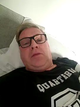 RobertStripX online show from 12-15-24, 09:03