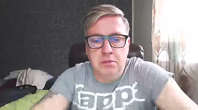 RobertStripX online show from 02-03-25, 09:19