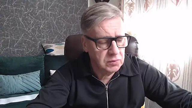 RobertStripX online show from 03-01-26, 08:27