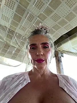 Snapshot of Alimela chatting on 06-27-26, 03:17 Alimela online show from 06-27-26, 03:17
