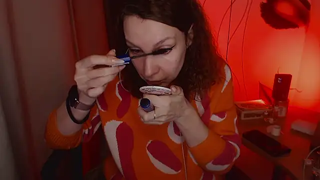 Snapshot of JohansonKatie chatting on 01-13-25, 02:39 JohansonKatie online show from 01-13-25, 02:39