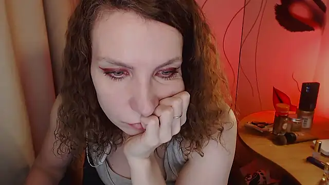 Snapshot of JohansonKatie chatting on 01-21-25, 03:43 JohansonKatie online show from 01-21-25, 03:43