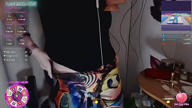 Snapshot of JohansonKatie chatting on 02-26-25, 01:00 JohansonKatie online show from 02-26-25, 01:00