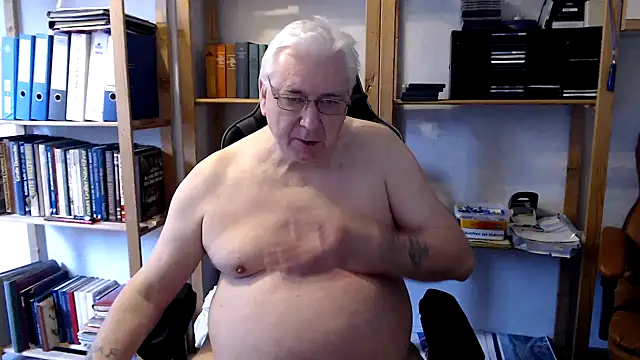 SchwanzhureXXL online show from 02-14-25, 09:56