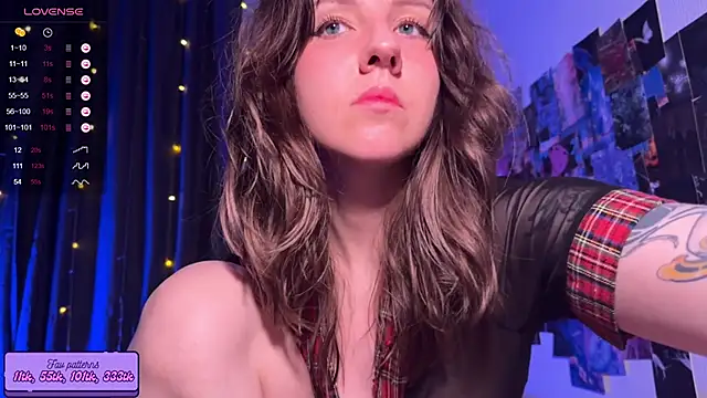 HotaruTomo online show from 11-08-25, 12:00