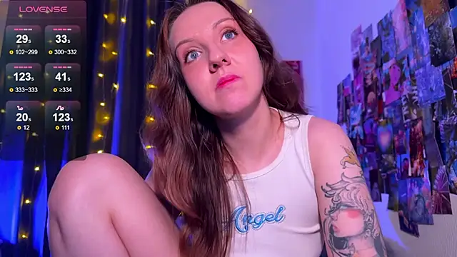 HotaruTomo online show from 02-04-26, 05:02