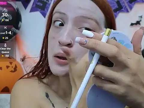 ninaa fox online show from 10-31-25, 02:51