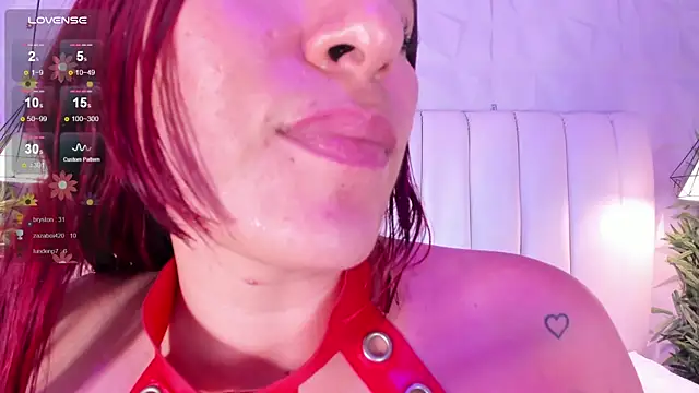 naughty flower18 online show from 12-31-24, 02:47