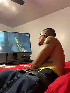 Snapshot of Prettyboiflaco chatting on 12-12-24, 02:04 Prettyboiflaco online show from 12-12-24, 02:04