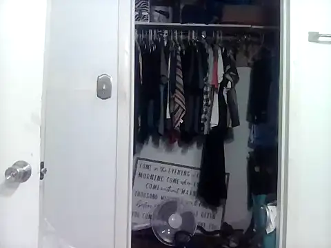 Snapshot of Prettyboiflaco chatting on 01-11-25, 12:55 Prettyboiflaco online show from 01-11-25, 12:55