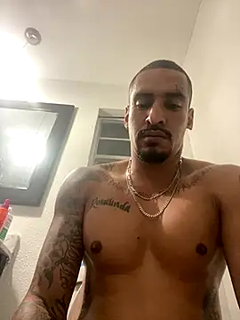 Snapshot of Prettyboiflaco chatting on 09-21-25, 02:24 Prettyboiflaco online show from 09-21-25, 02:24