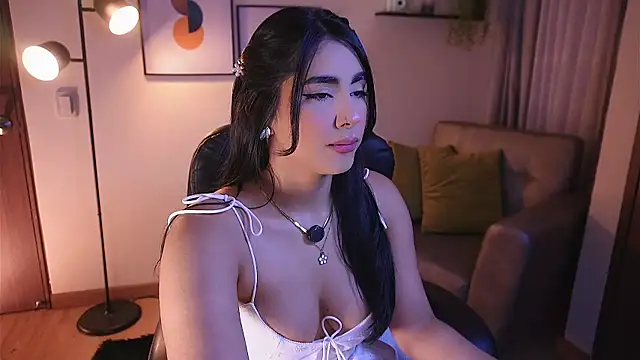 Isabella dior online show from 11-09-25, 09:35