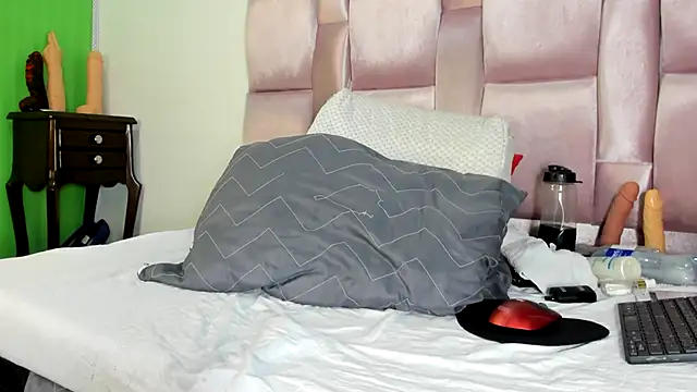 GiulianaRobert online show from 09-23-25, 05:38