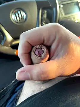 Snapshot of cockymarkus chatting on 10-04-25, 12:36 cockymarkus online show from 10-04-25, 12:36