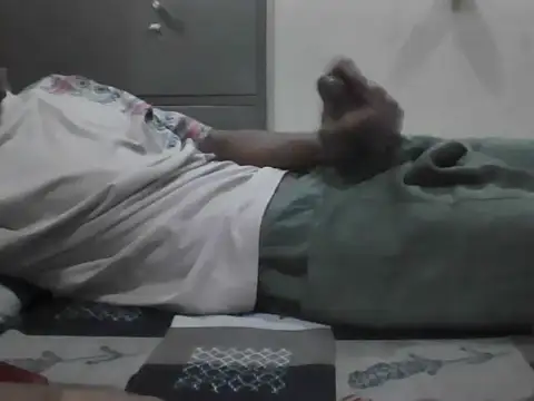 Snapshot of orgasm_master chatting on 10-25-25, 11:07 orgasm master online show from 10-25-25, 11:07