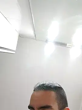 TommyMomentum online show from 01-16-25, 05:32