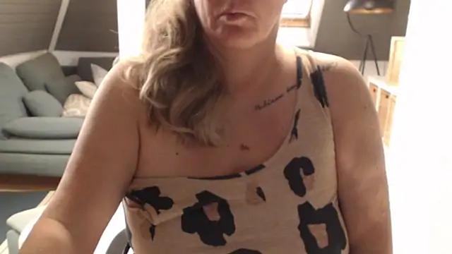 KimMitchelli online show from 03-18-26, 06:49