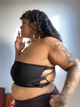 Snapshot of PrincessLauren420 chatting on 10-04-25, 11:52 PrincessLauren420 online show from 10-04-25, 11:52