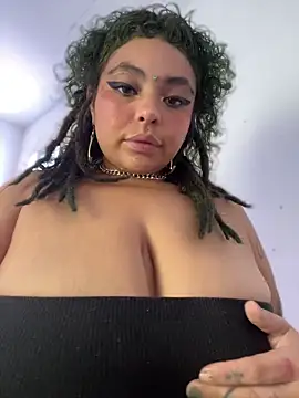 PrincessLauren420 online show from 04-27-26, 09:24