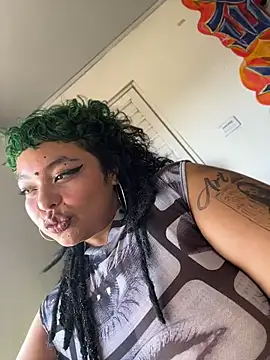 PrincessLauren420 online show from 07-14-26, 02:01