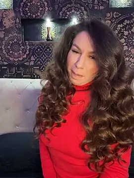 Snapshot of Marilyn_La_Rose chatting on 02-13-26, 03:19 Marilyn La Rose online show from 02-13-26, 03:19