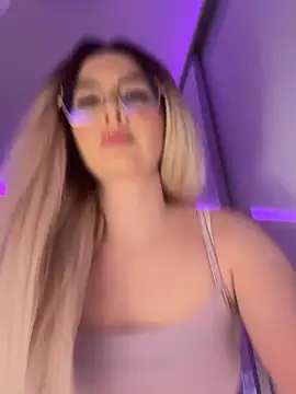 mollyxxx online show from 03-03-26, 02:28