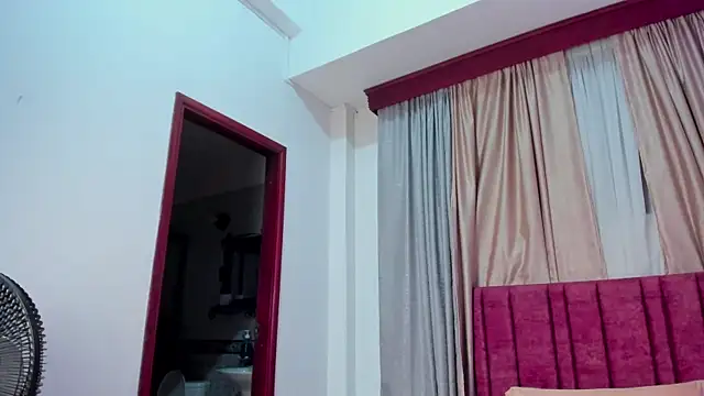 JupiteFox online show from 02-08-25, 12:38