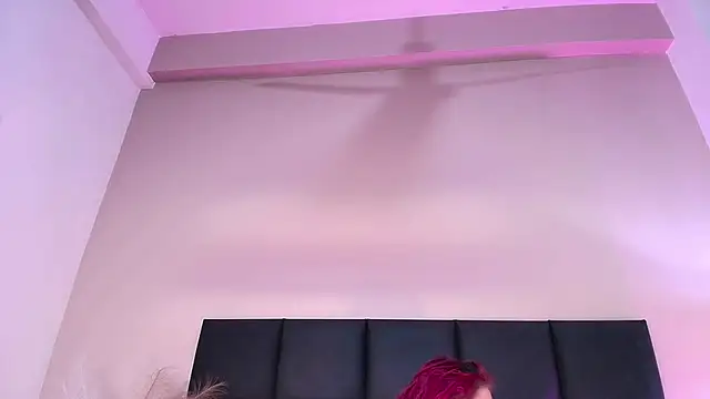 JupiteFox online show from 04-23-26, 12:56