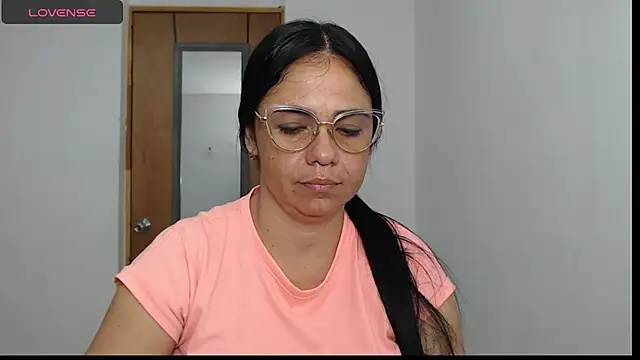 selena ferri online show from 02-03-26, 01:37