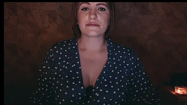 Snapshot of _letty_ chatting on 11-29-25, 10:13 letty online show from 11-29-25, 10:13