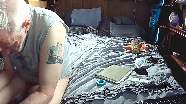 Makowboy online show from 05-19-26, 06:25