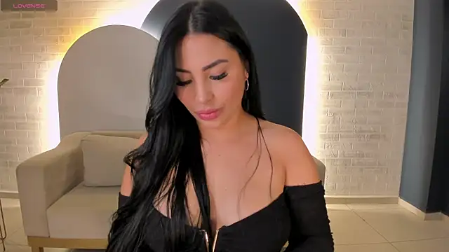 MiaRoberts1 online show from 08-03-26, 01:16