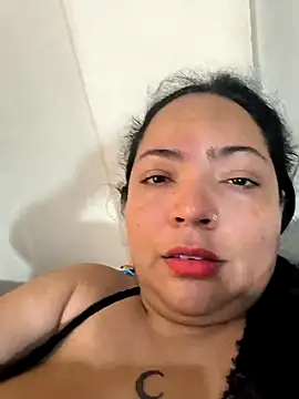 NIKOLE1301 online show from 11-05-25, 02:39