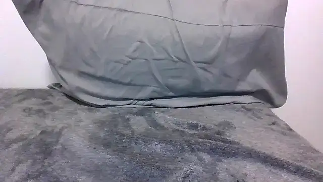 Snapshot of Sexy_asianxx chatting on 10-28-25, 05:22 Sexy asianxx online show from 10-28-25, 05:22